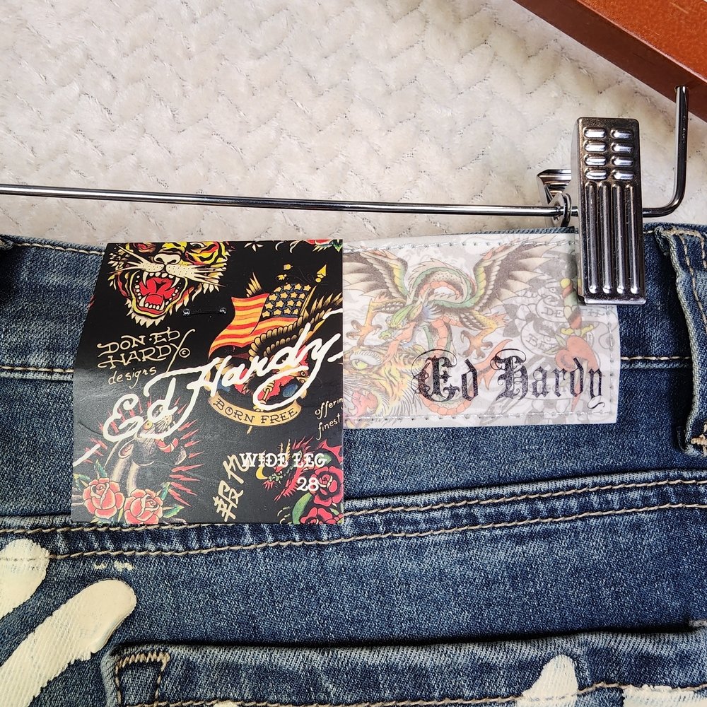 Ed Hardy Wide-Leg Jeans Embroidered Tattoo Graphic Mens Sz 28 WEHD8300-2 NWT - Picture 9 of 16